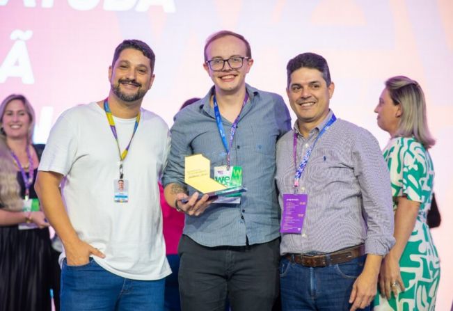 General Carneiro recebe Selo Diamante do SEBRAE