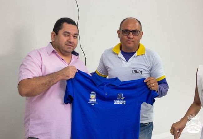 entrega de uniformes